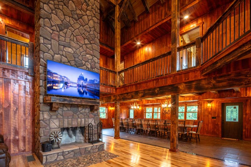Looking Into Dining Room, from Great Room