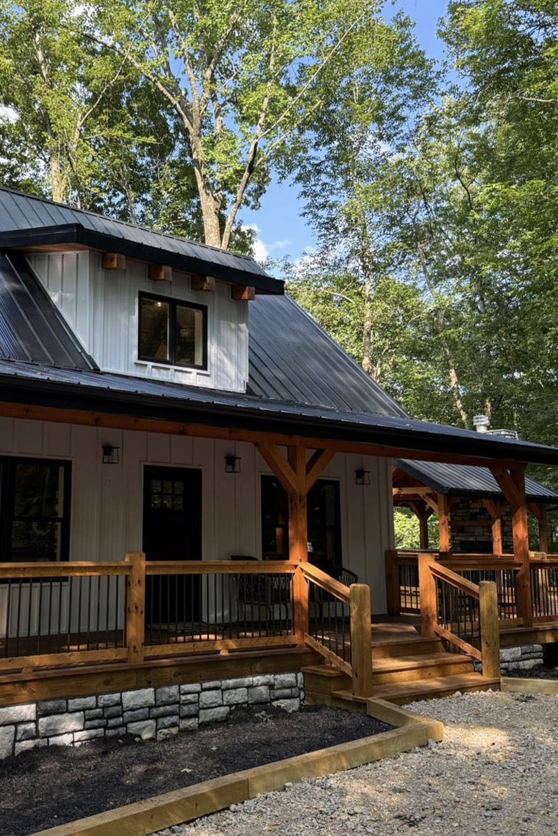 Chapter's End — Hocking Hills Cottage Company