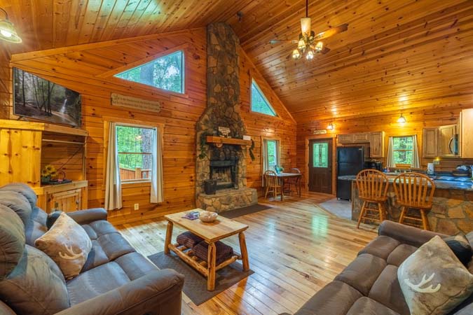 Hunter's Retreat Cabin