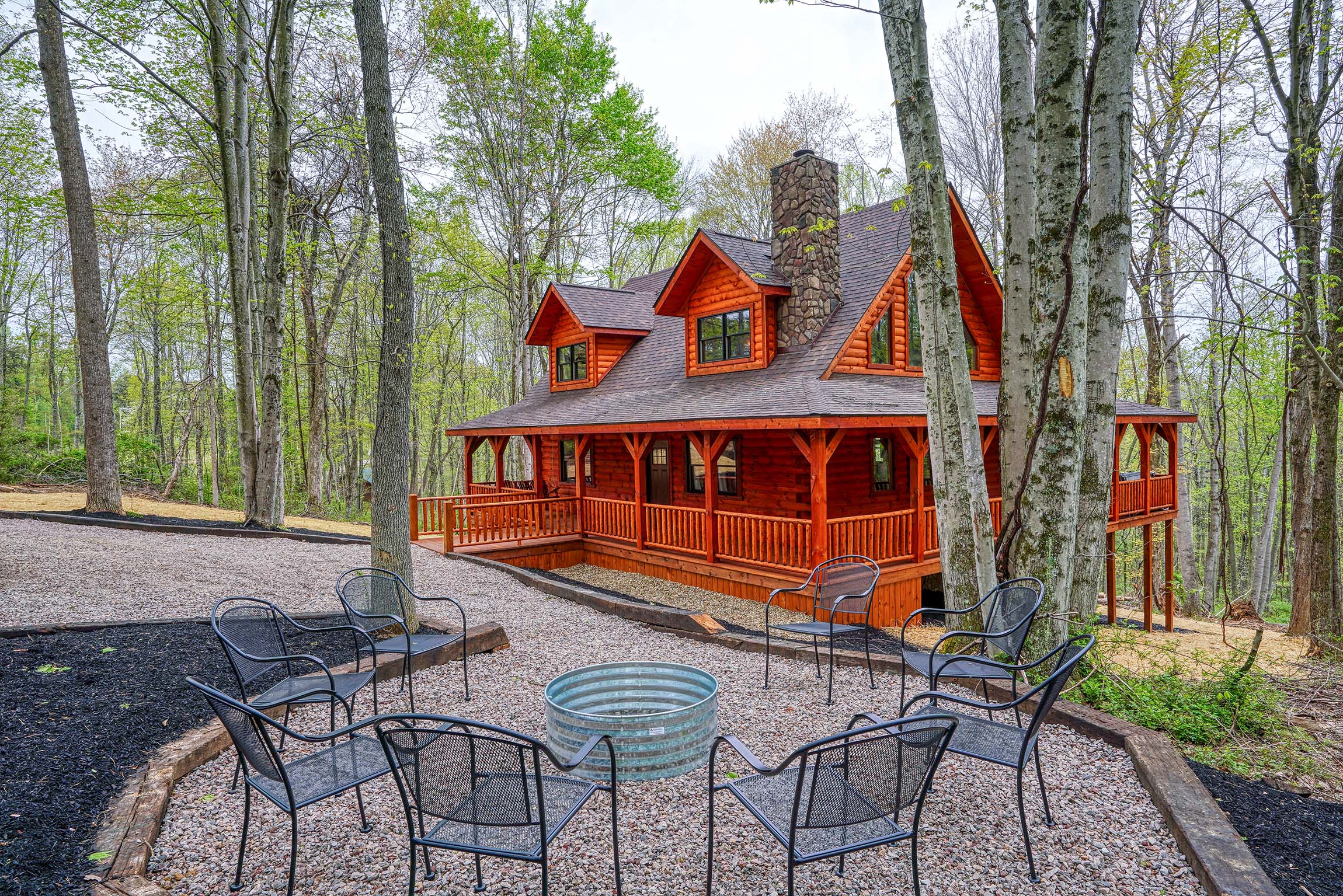 Jackson's Luxury Hideaway - Woodland Ridge Cabins in Hocking Hills, Ohio