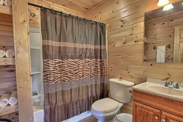 Wooden log cabin architecture in the bathroom