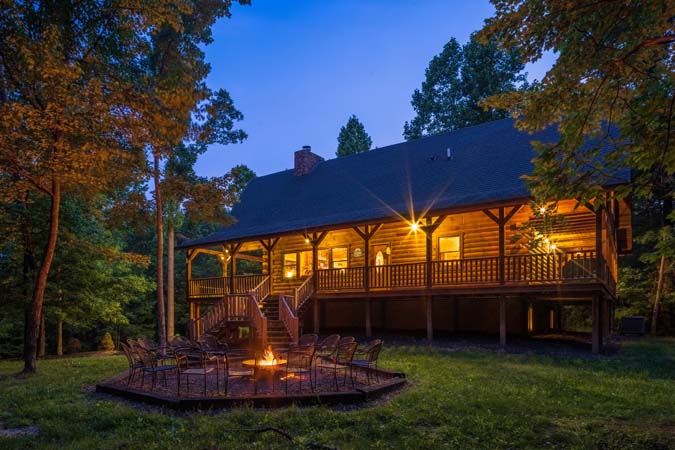 Timber Ridge Lodge at twilight in the woods — Timber Ridge Lodge
