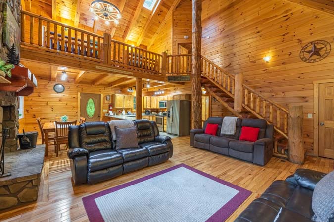Cozy bedroom retreat — Timber Ridge Lodge