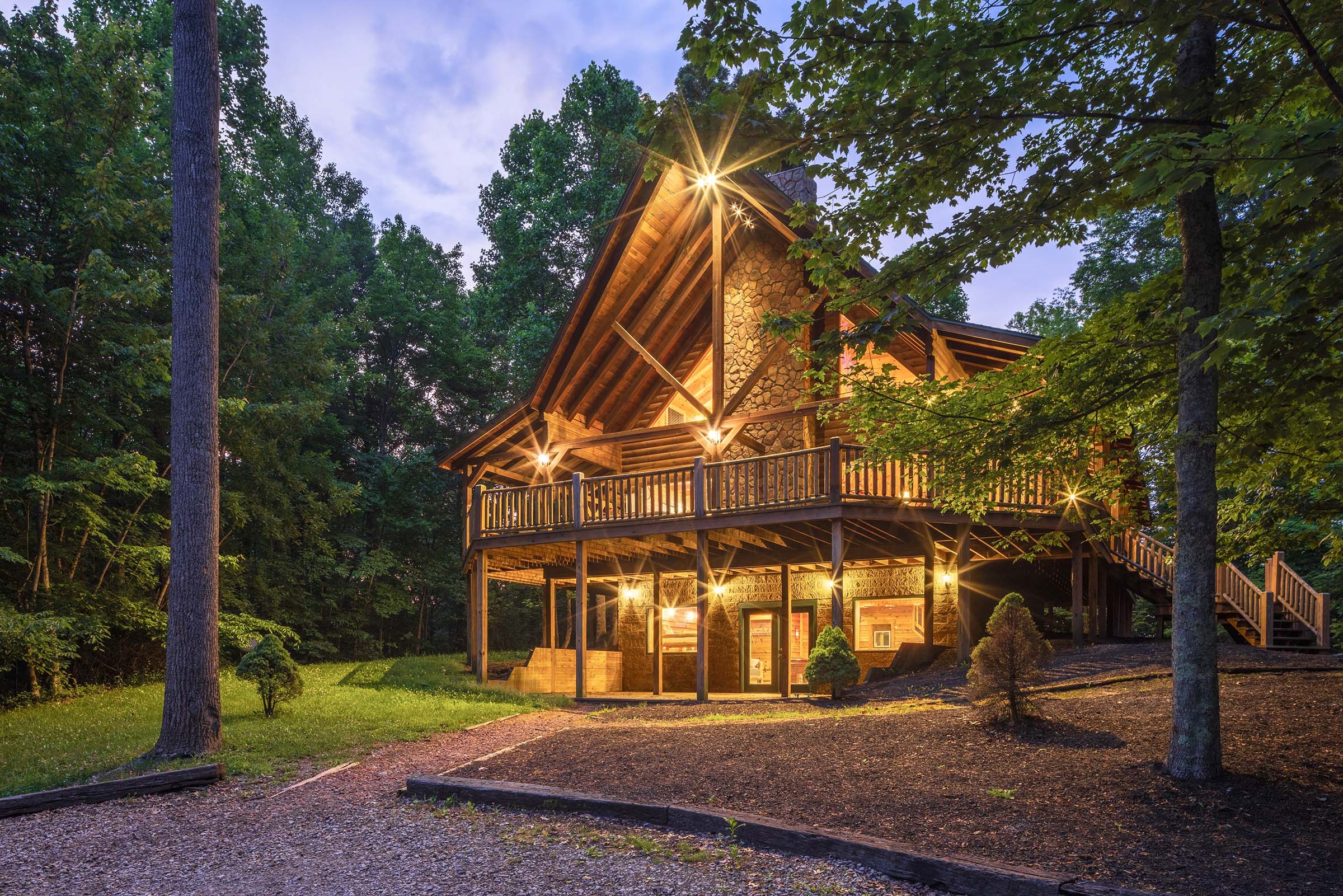 Timber Ridge Lodge among the trees